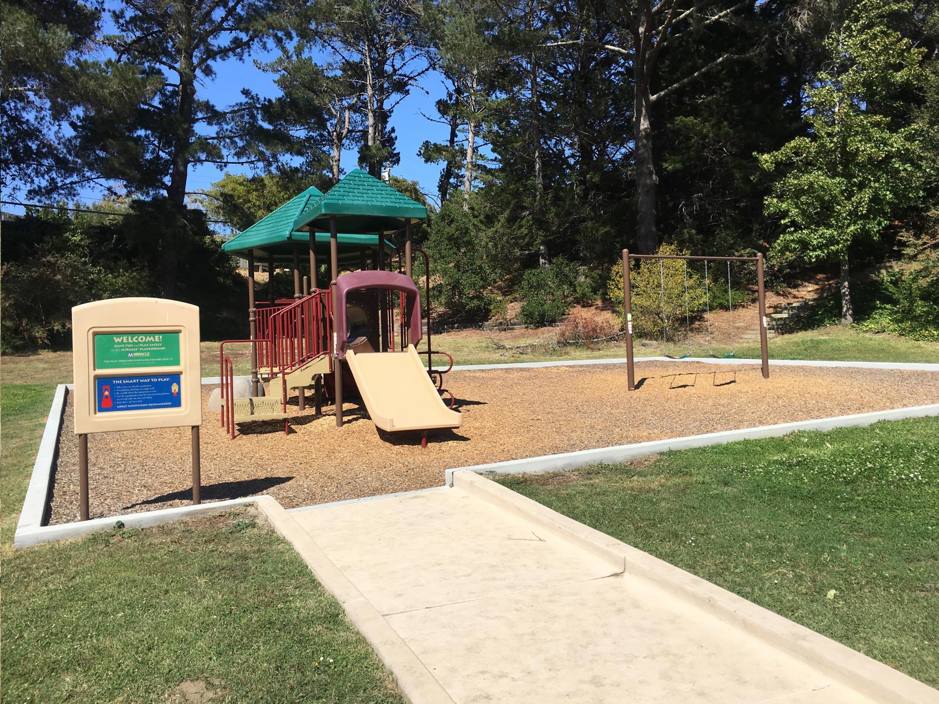 Meadows Park Play Structure